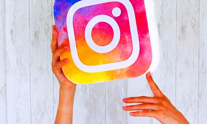 How to Choose the Right Service to Buy Likes on Instagram?